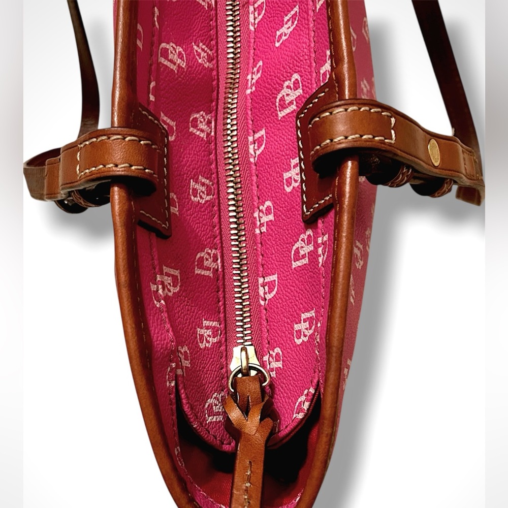 Dooney & Bourke Gretta Leisure Shopper Tote Bag (Pink) - Picture 6 of 16